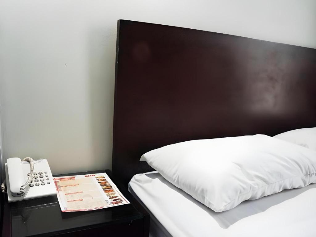 Hotel Win Blok M Jakarta
