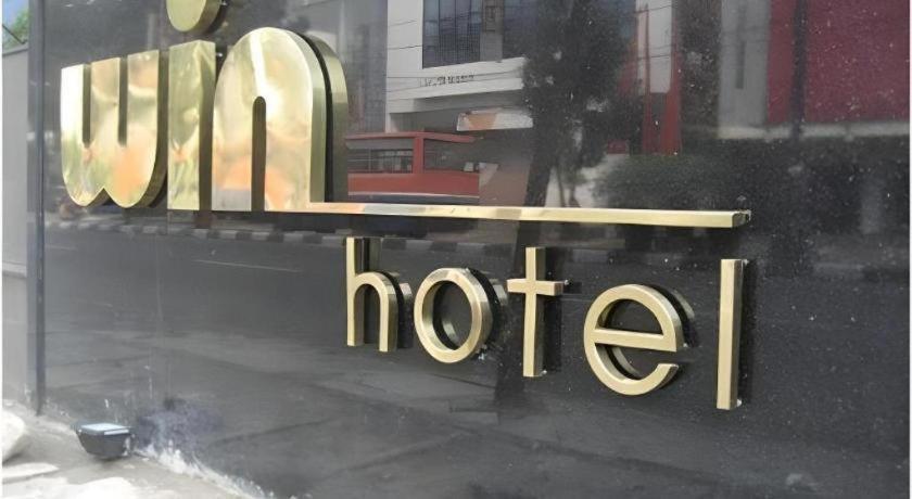Hotel Win