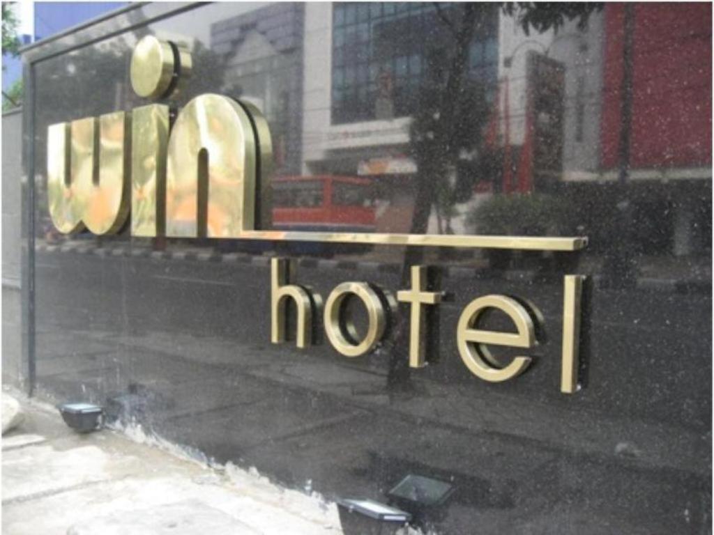 Win Hotel Jakarta
